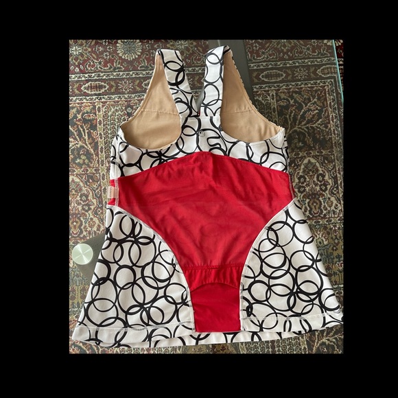 Lululemon Sleeveless Tanks - Picture 2 of 2